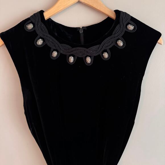 Tory Burch Black Velvet Embellished Neckline Short Sleeve Dress Size 10 - Picture 8 of 8